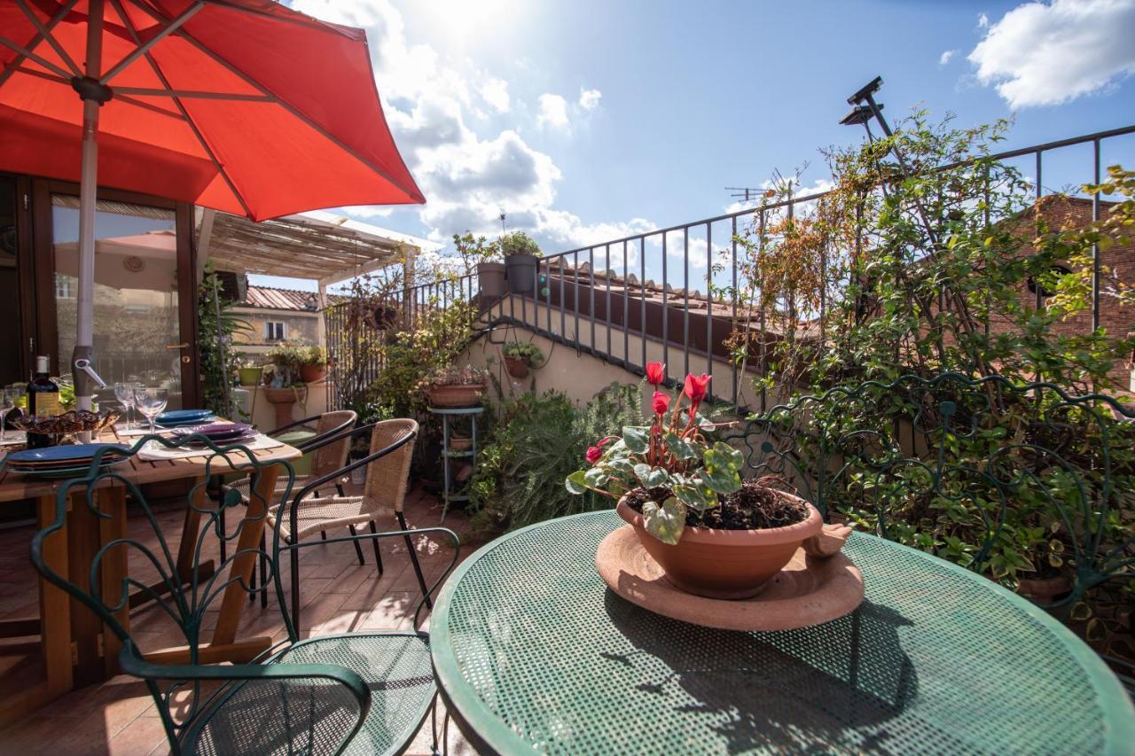 Residenza Al Pavone Luxury With Terrace Lägenhet Lucca Exteriör bild