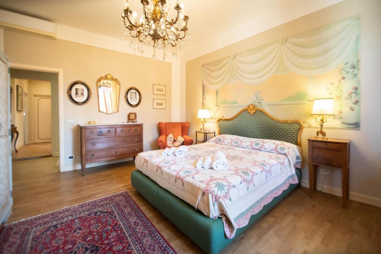 Residenza Al Pavone Luxury With Terrace Lägenhet Lucca Exteriör bild