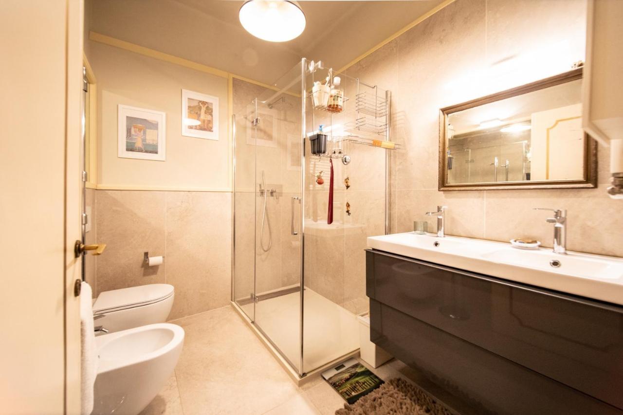 Residenza Al Pavone Luxury With Terrace Lägenhet Lucca Exteriör bild
